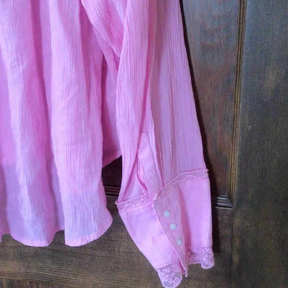 Free People Clemence Botton Down Blouse in Pink sz large NWOT - Picture 8 of 9